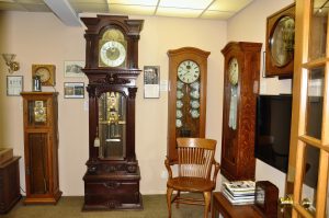 Telechron A, Self Winding Clock Co. grandfather, Standard Electric & Pacific Electric master clocks