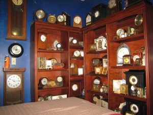 Many mantle clocks