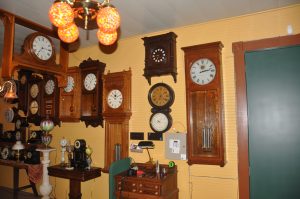 More beautiful clocks.